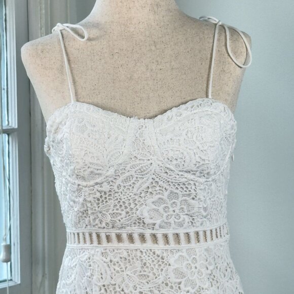 Forever 21 White Lace Floral Adjustable Strap Waist Cut Out Bodycon Dress Small - Picture 3 of 13